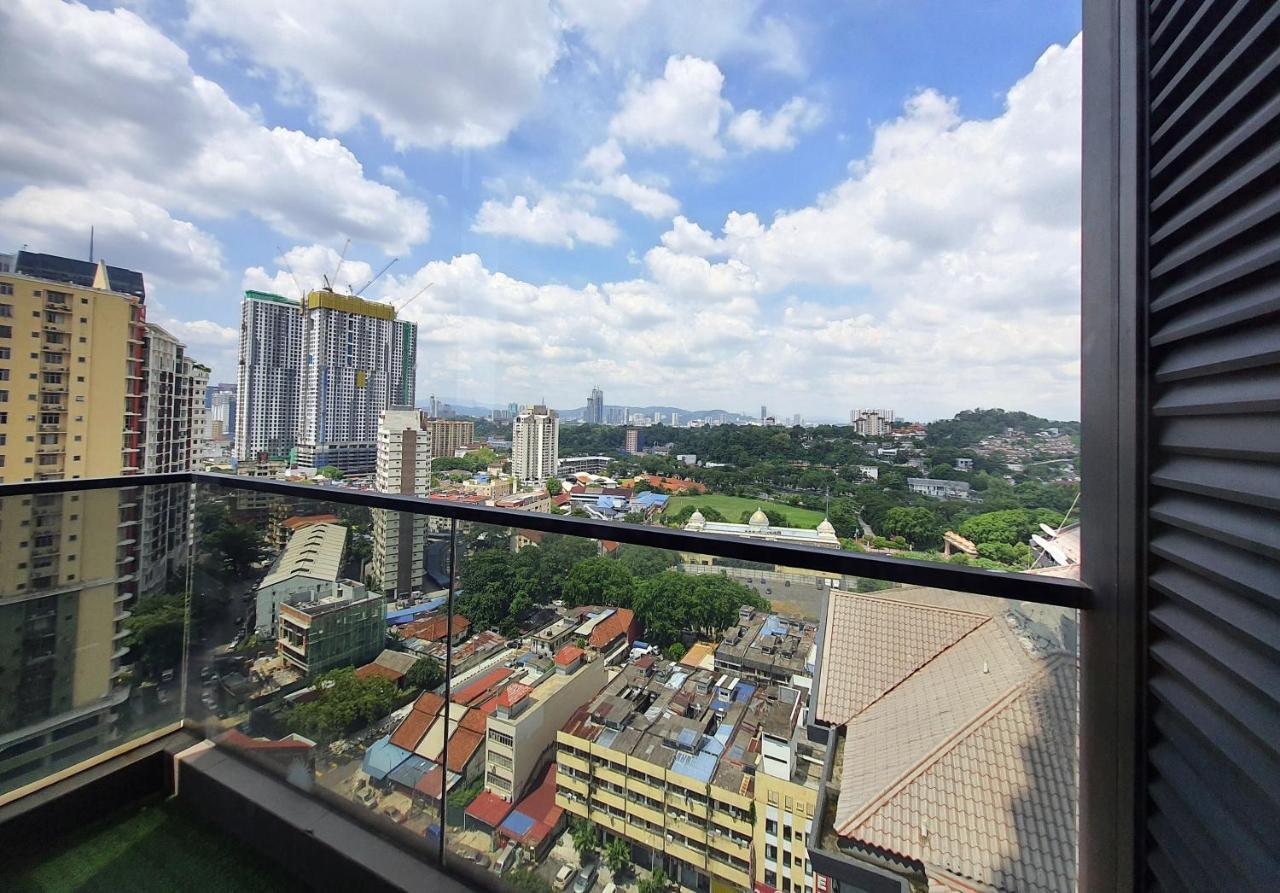 Kl Sentral, Est Bangsar By Skylimit Suites Kuala Lumpur Buitenkant foto